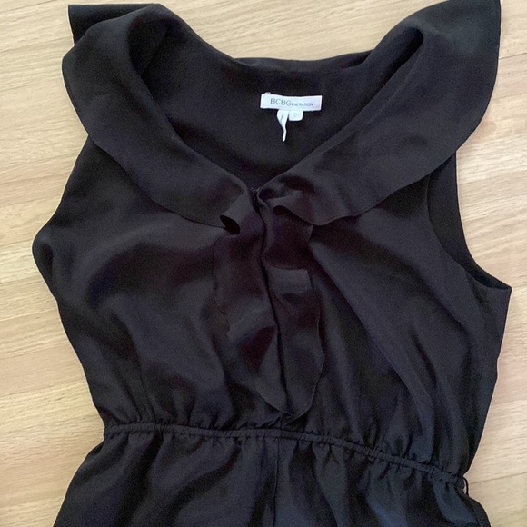BCBGeneration Black Ruffle Sleeveless Romper - Picture 3 of 7